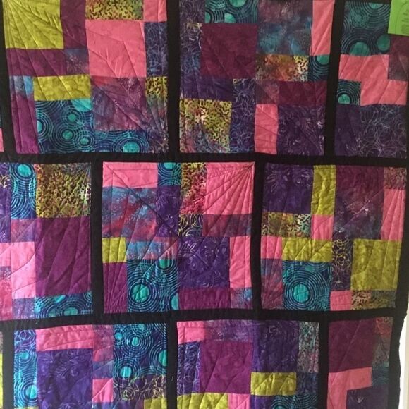 Handmade Quilt   - Picture 1 of 12